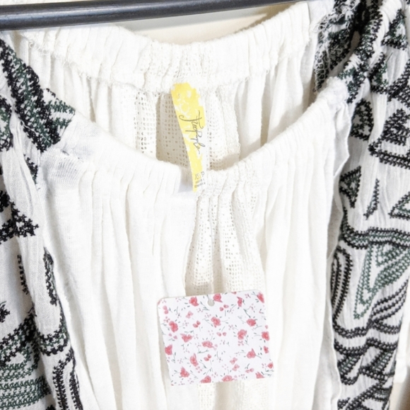 Free People Off Shoulder Peasant Top - Picture 3 of 6